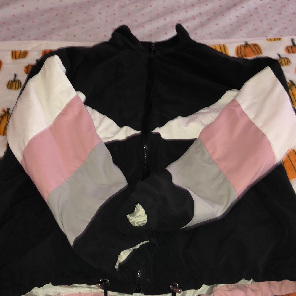women windbreaker